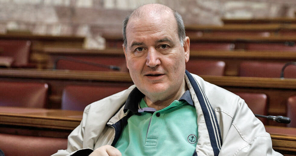 Πρώτο κουδούνι με… μάσκες και πολυμελή τμήματα