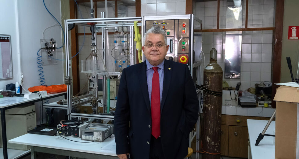 «Εκτεθειμένος ο πρύτανης του ΑΠΘ»