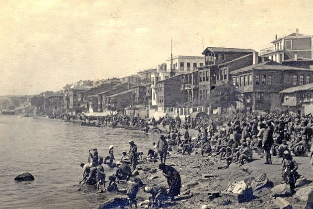 «Ηρθαν οι “πρόσφυγγες” να πάρουν το ψωμί μας»