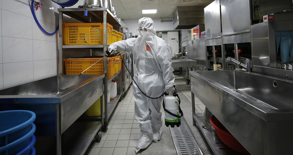 Σχεδόν 3.300 θάνατοι από την πανδημία το τελευταίο 24ωρο