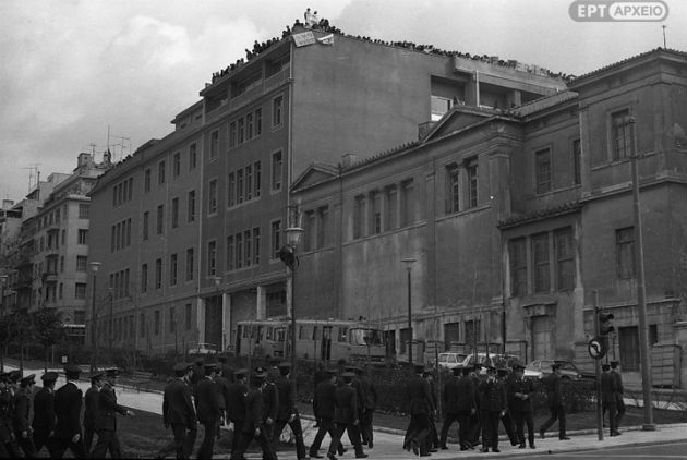Αφιέρωμα του Αρχείου της ΕΡΤ στην κατάληψη της Νομικής