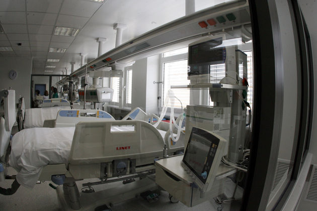 Χειρουργούσαν γρήγορα μόνο τους… ευεργέτες