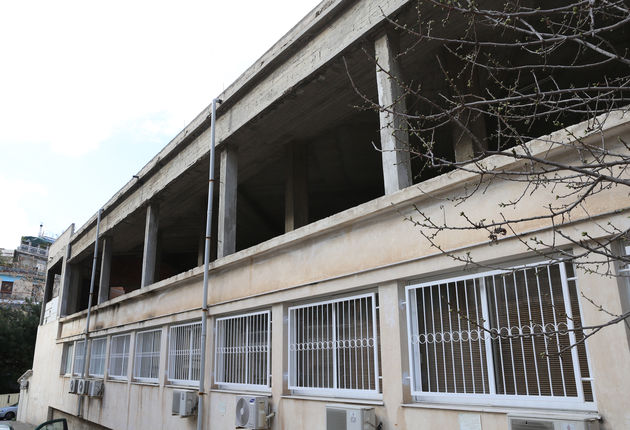 Θέλουν να φάνε κομμάτι του δημόσιου νοσοκομείου!