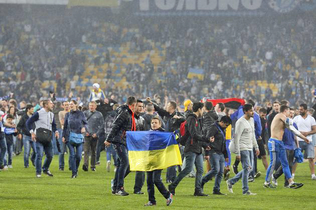 Ο πόλεμος, οι ολιγάρχες και η πολιτική