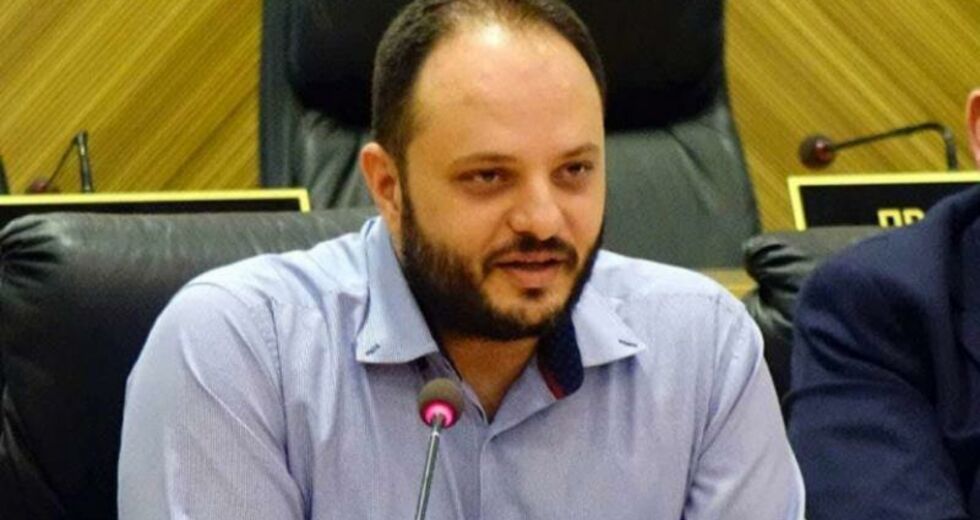Πήραν την παραλία τους με… νοίκι