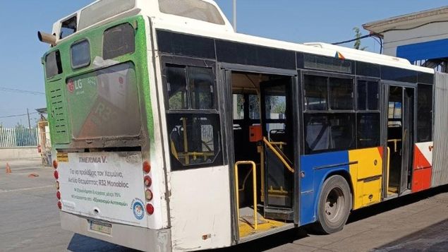 Στις φλόγες λεωφορείο του ΟΑΣΘ