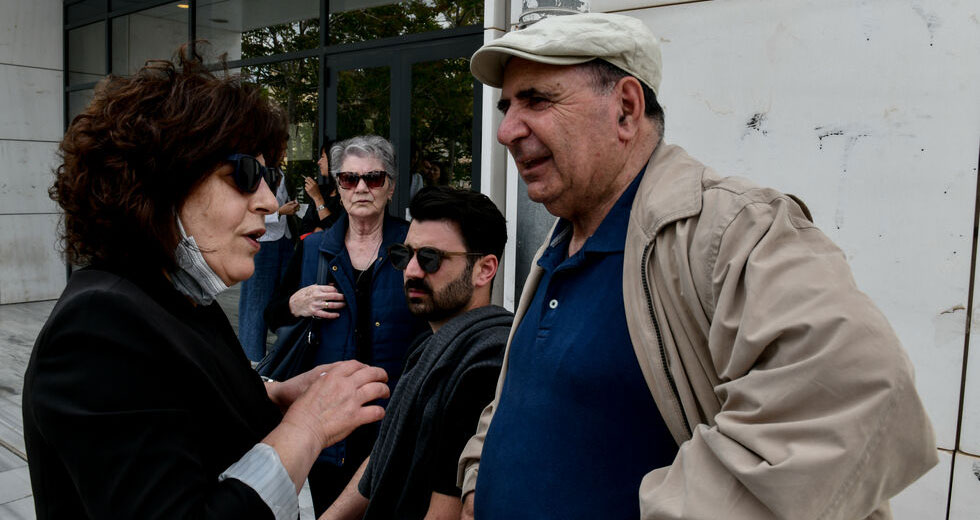 Αυστηρές ποινές σε Δημόπουλο-Χορταριά, προκλητική αθώωση των αστυνομικών