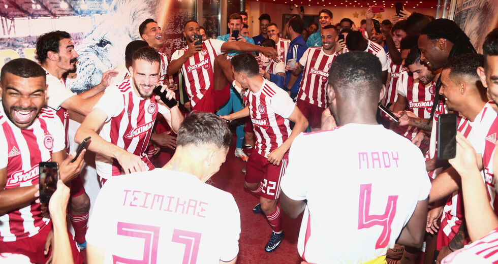 «Ερυθρόλευκο» ντελίριο