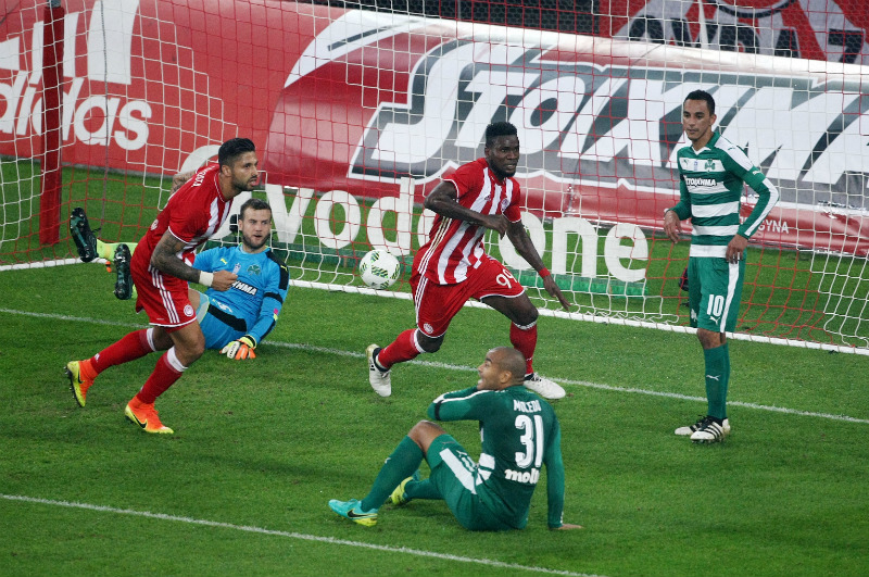 Ξέφυγε ο Ολυμπιακός