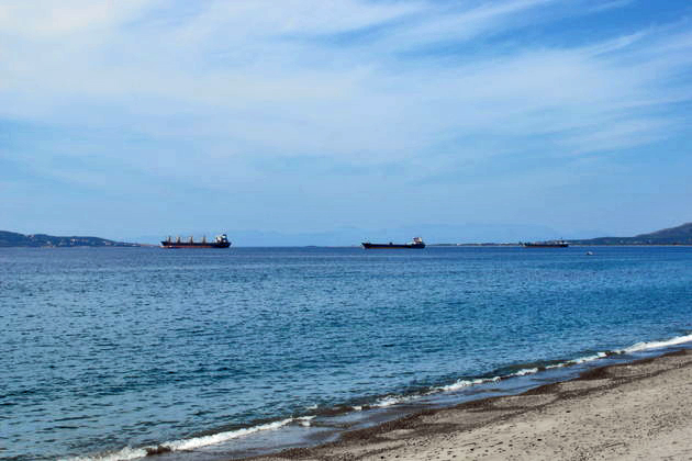 Η βυθισμένη πόλη τρέμει τις… άγκυρες