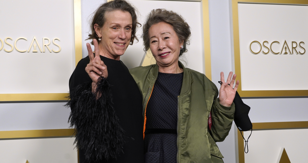 Ιστορική η νίκη της Κλόι Ζάο στα φετινά Όσκαρ