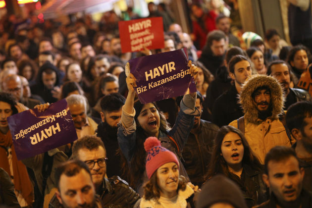 Απορρίπτει η Άγκυρα έρευνα για το δημοψήφισμα