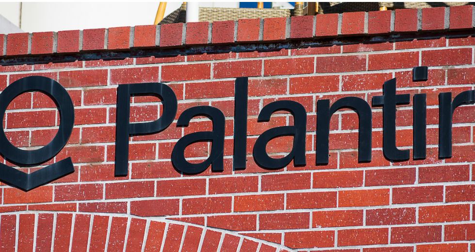 Οι ύποπτες σχέσεις της Palantir με την ελληνική κυβέρνηση