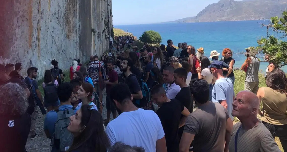 SOS Πλακιάς: Η μεγάλη κινητοποίηση για τον Παλίγκρεμνο [Φωτογραφίες + Βίντεο]