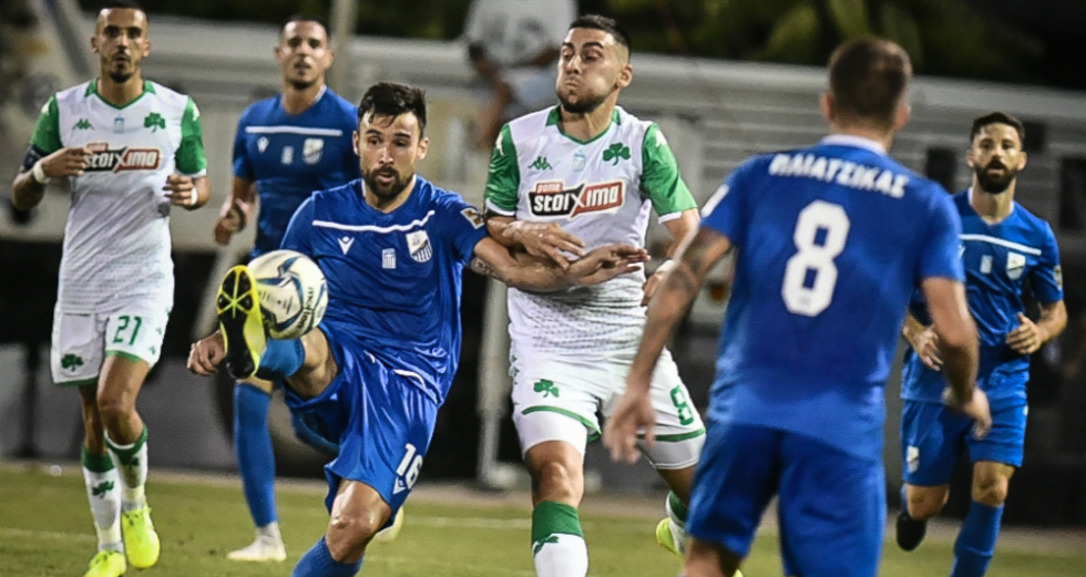 Με… υπογραφή VAR η ισοπαλία στη Λαμία