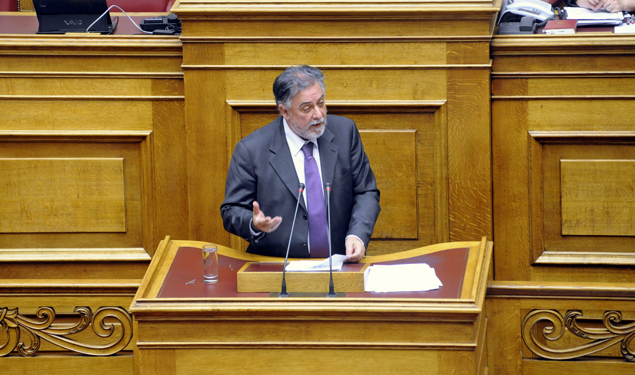 Ανοιχτός πόλεμος μεταξύ Πανούση-Κωνσταντοπούλου