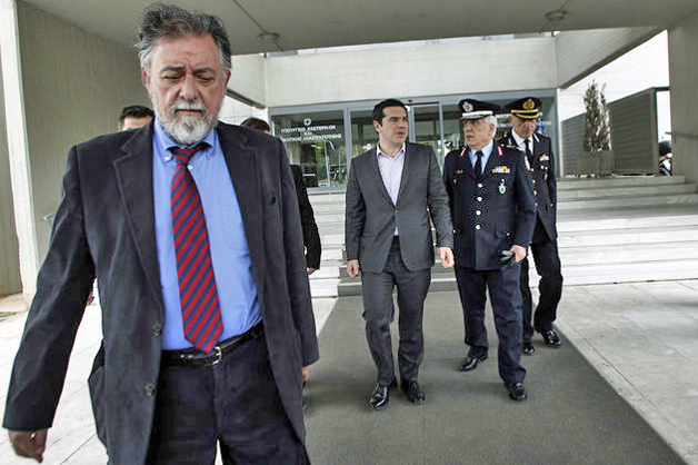 Στήριξη στον Πανούση, «μηδενική ανοχή» σε κάθε είδους εκβιασμούς