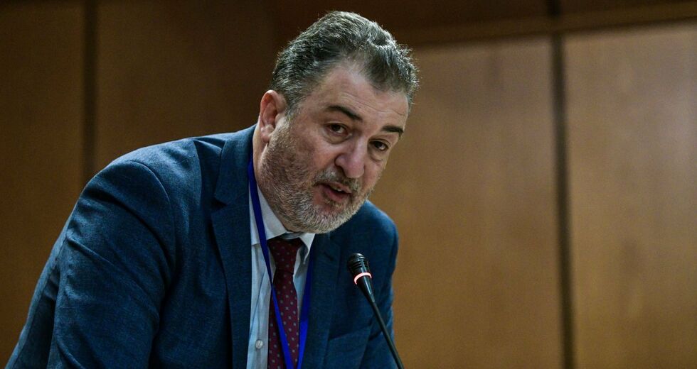 Το υπουργείο Μετανάστευσης θα υπονομεύει τη Δικαιοσύνη;