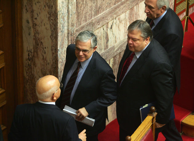 Κ. Καραμανλής: «Νέα, Βόρεια, οποιαδήποτε Μακεδονία»