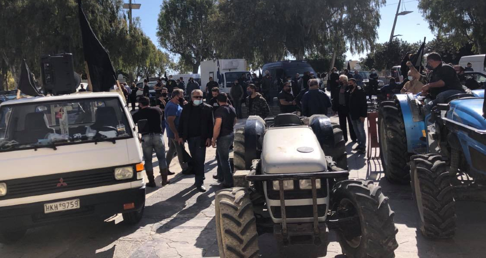 Κρήτη: Στους δρόμους οι παραγωγοί για τις αλλαγές στις λαϊκές αγορές