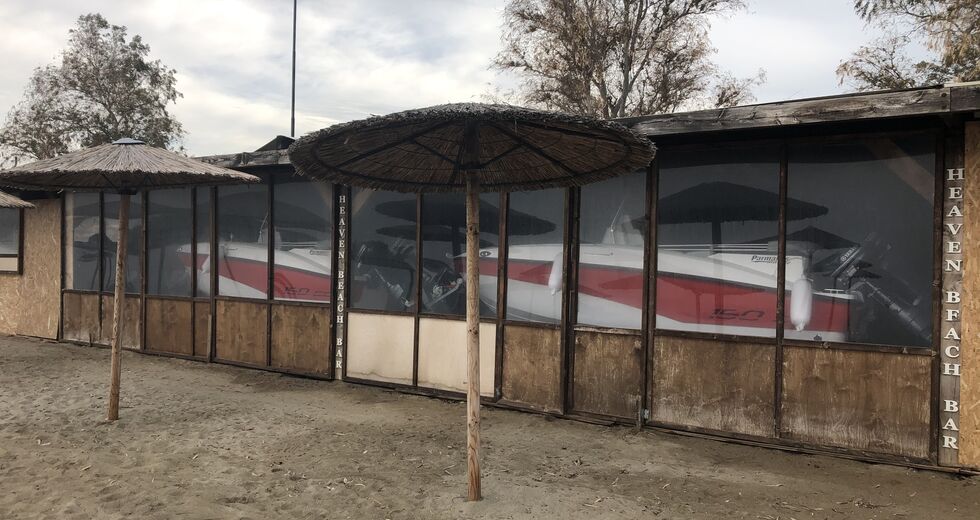 Οι καταπατητές του Σαρωνικού έχουν θράσος