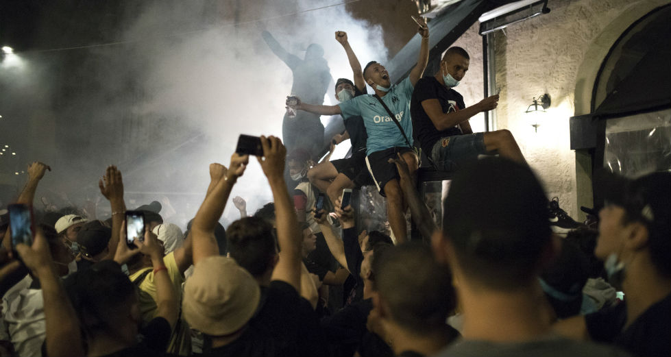 Σχεδόν 150 συλλήψεις για επεισόδια μετά την ήττα της Παρί