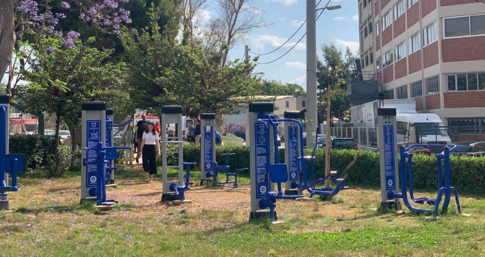 Εγκαινιάστηκε το πάρκο Αργυροκάστρου – «Πρόσβαση για όλους» στον Πειραιά