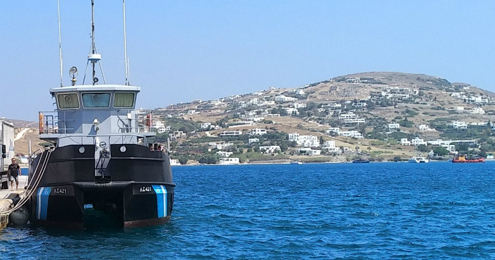 Η ρύπανση από το «Σάμινα» απειλεί την Πάρο