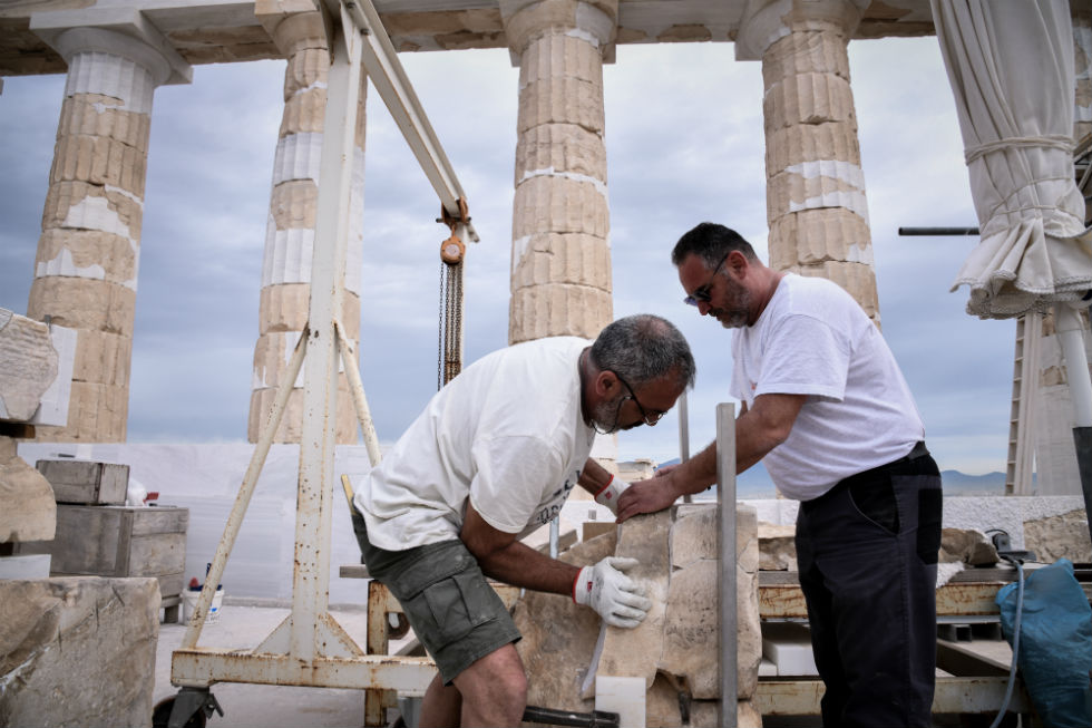 Προχωρούν οι εργασίες για την αποκατάσταση του Παρθενώνα