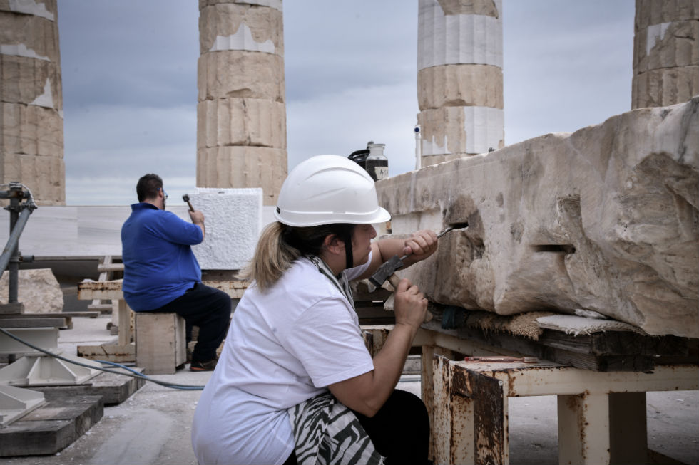 Προχωρούν οι εργασίες για την αποκατάσταση του Παρθενώνα