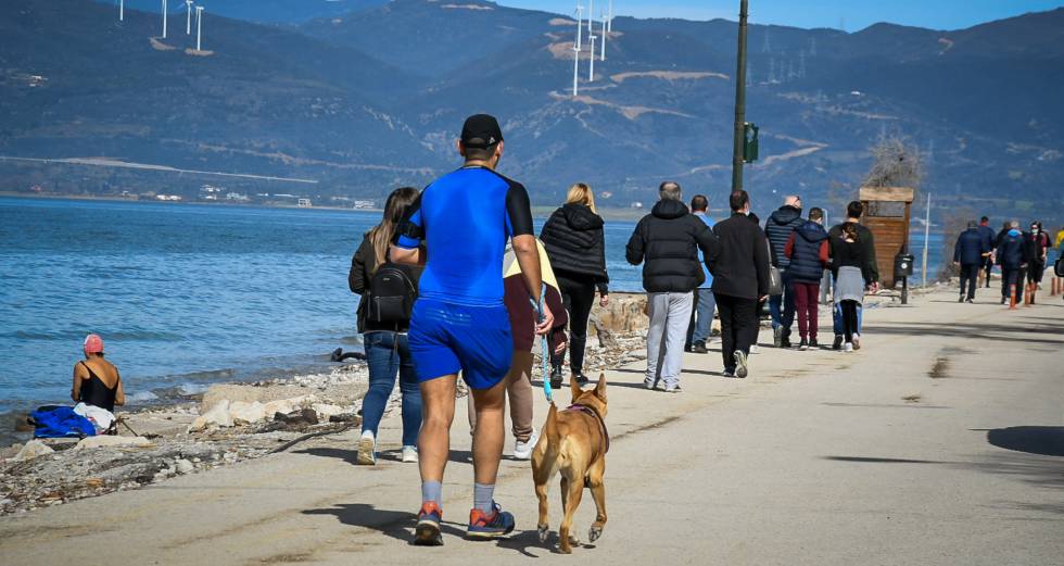 Εξόρμηση σε παραλίες και πάρκα για λίγες ώρες