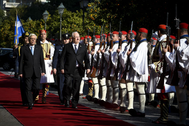«Οι νοσταλγοί του ναζισμού να πάρουν απάντηση που τους αρμόζει»