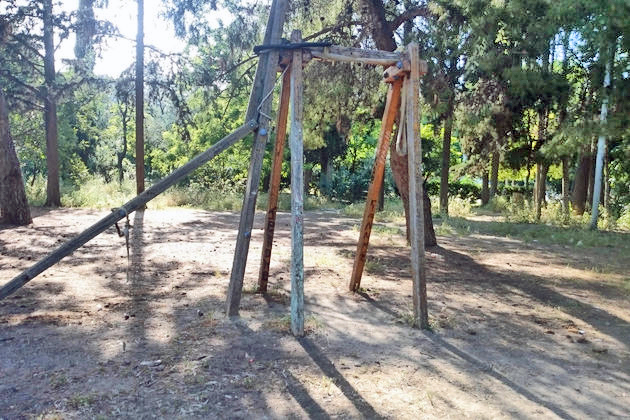 Πεδίον του Αρεως: το πάρκο με τις ανοιχτές πληγές