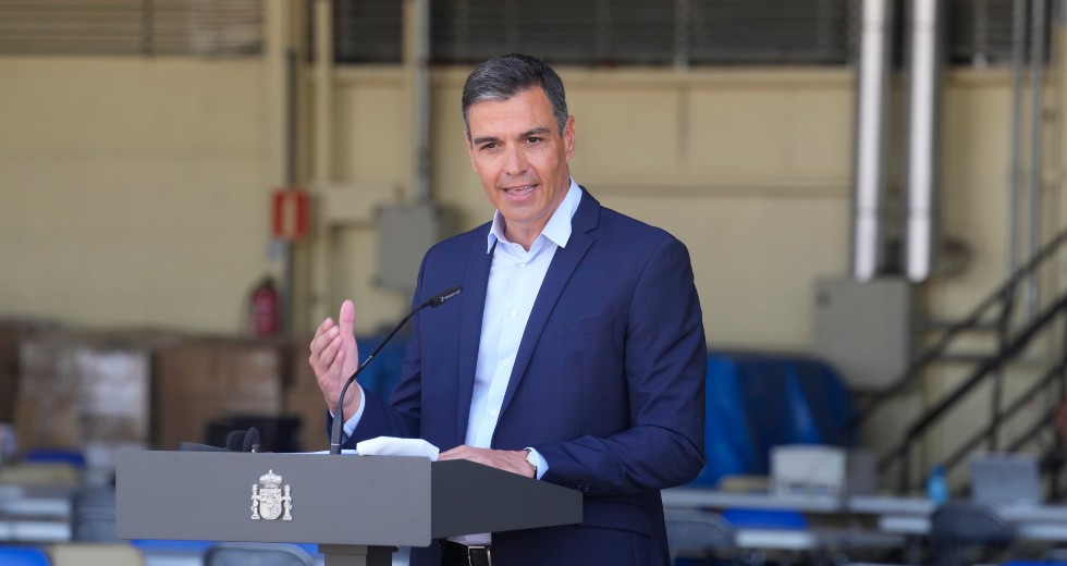 Ο Πέδρο Σάντσεθ υπόσχεται να ποινικοποιήσει την πορνεία