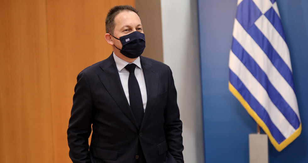 «Μπλόκο» και στις μετακινήσεις από νομό σε νομό εξετάζει η κυβέρνηση