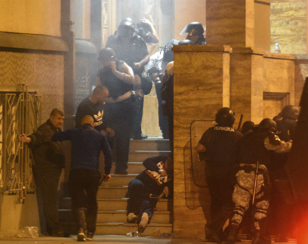 Ανησυχία στην Αθήνα για τις εξελίξεις στην ΠΓΔΜ
