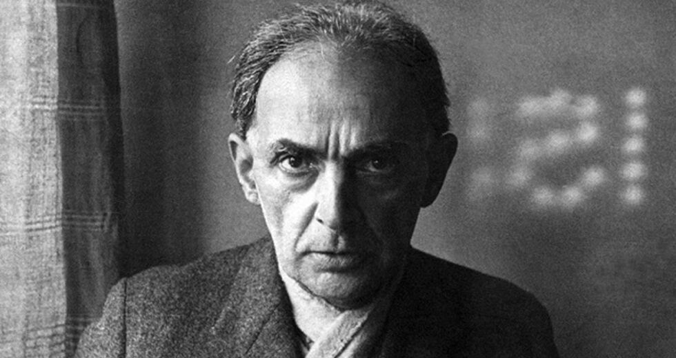 «Σαλαμοποιούν» το έργο του Πικιώνη στου Φιλοπάππου