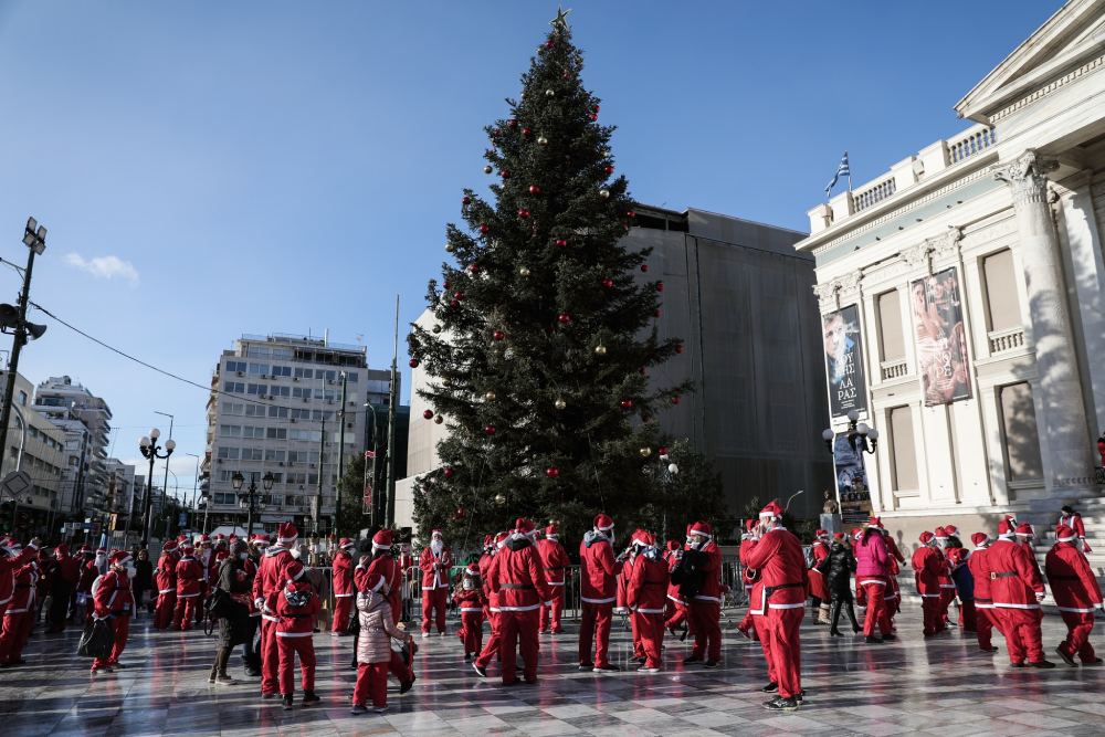 Και στον Πειραιά το Santa Run