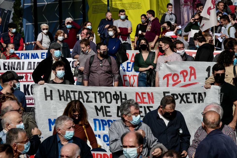 Δυναμικά συλλαλητήρια πυρόπληκτων ενάντια στον εμπαιγμό της κυβέρνησης