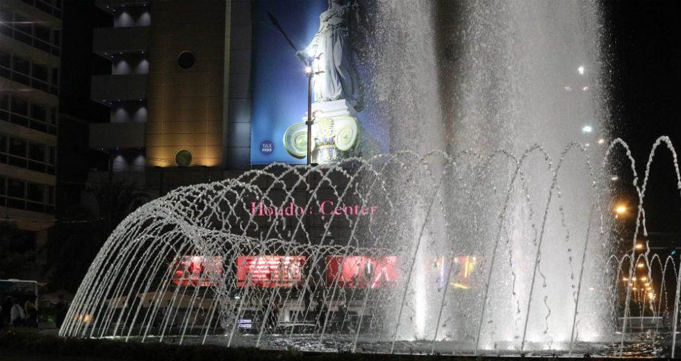 Παραδόθηκε στους κατοίκους της Αθήνας η Ομόνοια
