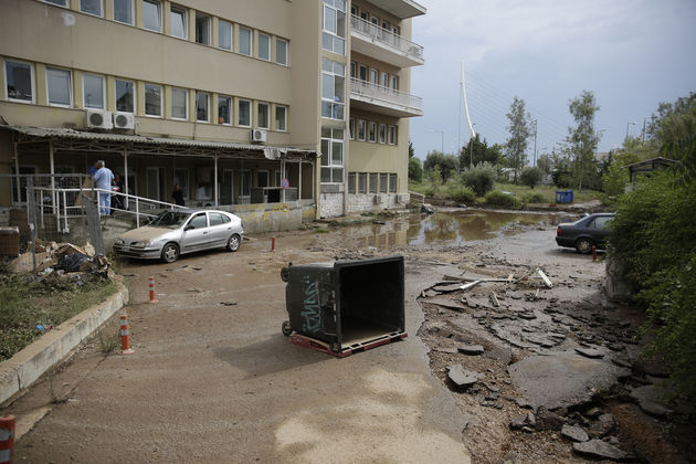 Καταιγίδα 4 ωρών έπνιξε την Αθήνα