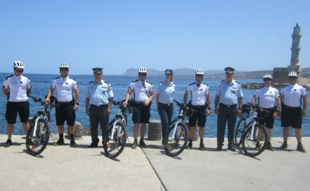 Συνεχίζεται ο θεσμός της αστυνόμευσης με ποδήλατα στα Χανιά