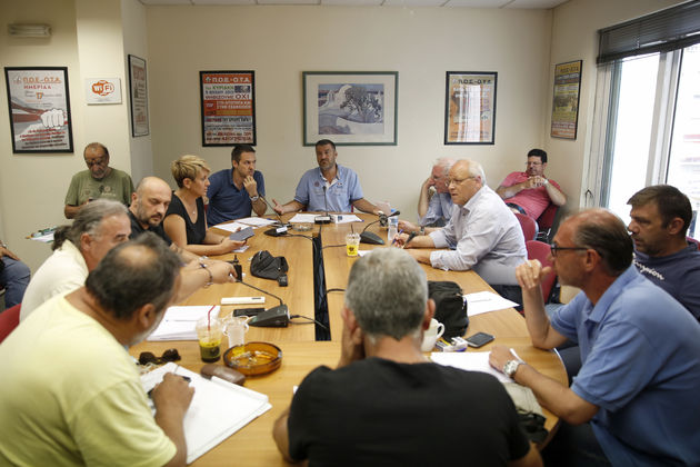 Η ρύθμιση-«βελονιά» τσιμπάει τους συμβασιούχους