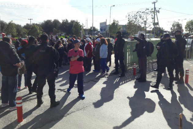 Τα είπαν στον δρόμο Πολάκης και εργαζόμενοι στο ΠΑΓΝΗ