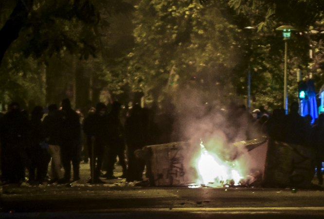Επεισόδια στο Πολυτεχνείο μετά την πορεία