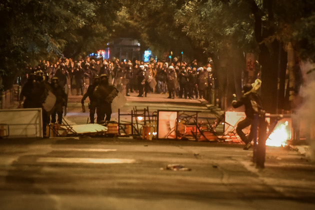 Χιλιάδες κόσμου τίμησαν την 45η επέτειο του Πολυτεχνείου
