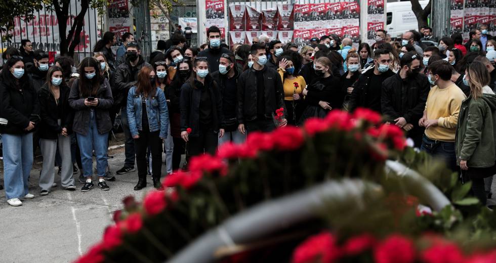 Κορυφώνονται οι εκδηλώσεις για το Πολυτεχνείο: Οι συγκεντρώσεις και τα πολιτικά μηνύματα