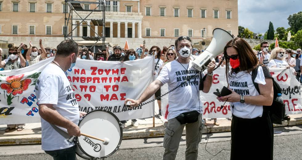 Απεργιακό ποτάμι απαίτησε απόσυρση του αντεργατικού νομοσχεδίου