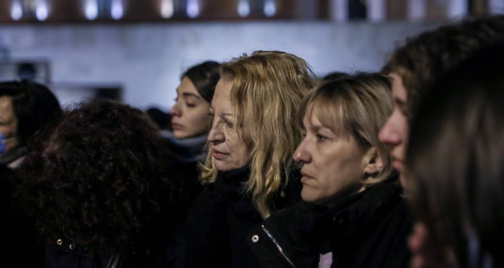 Συγκέντρωση – μήνυμα κατά των γυναικοκτονιών στο Σύνταγμα