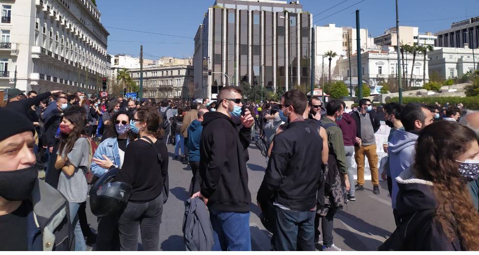 Μαζική πορεία αλληλεγγύης στην Αθήνα για τον Δ. Κουφοντίνα